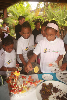 Les p’tits chefs du "Grand Hôtel du Lagon" ...