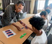 <center>Une journée magique pour les marmailles<br> de 1000 Sourires avec les  illusionnistes <br> Vadrame Clair et  Xavier Dion