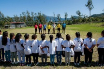 <center>Les marmailles de 1000 Sourires participent à un « Mascarena Kids »  avec les finalistes de l’émission, Moustache Kréol, le Journal d’une Bridée     et l’Illusionniste Vadrame Clair 