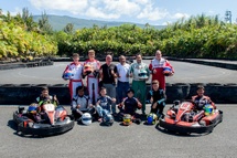 Association 1000 Sourires : les marmailles s’initient au karting                     avec des champions de La Réunion